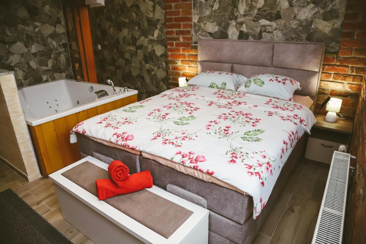 Hotel Zrinski Копривниця Екстер'єр фото