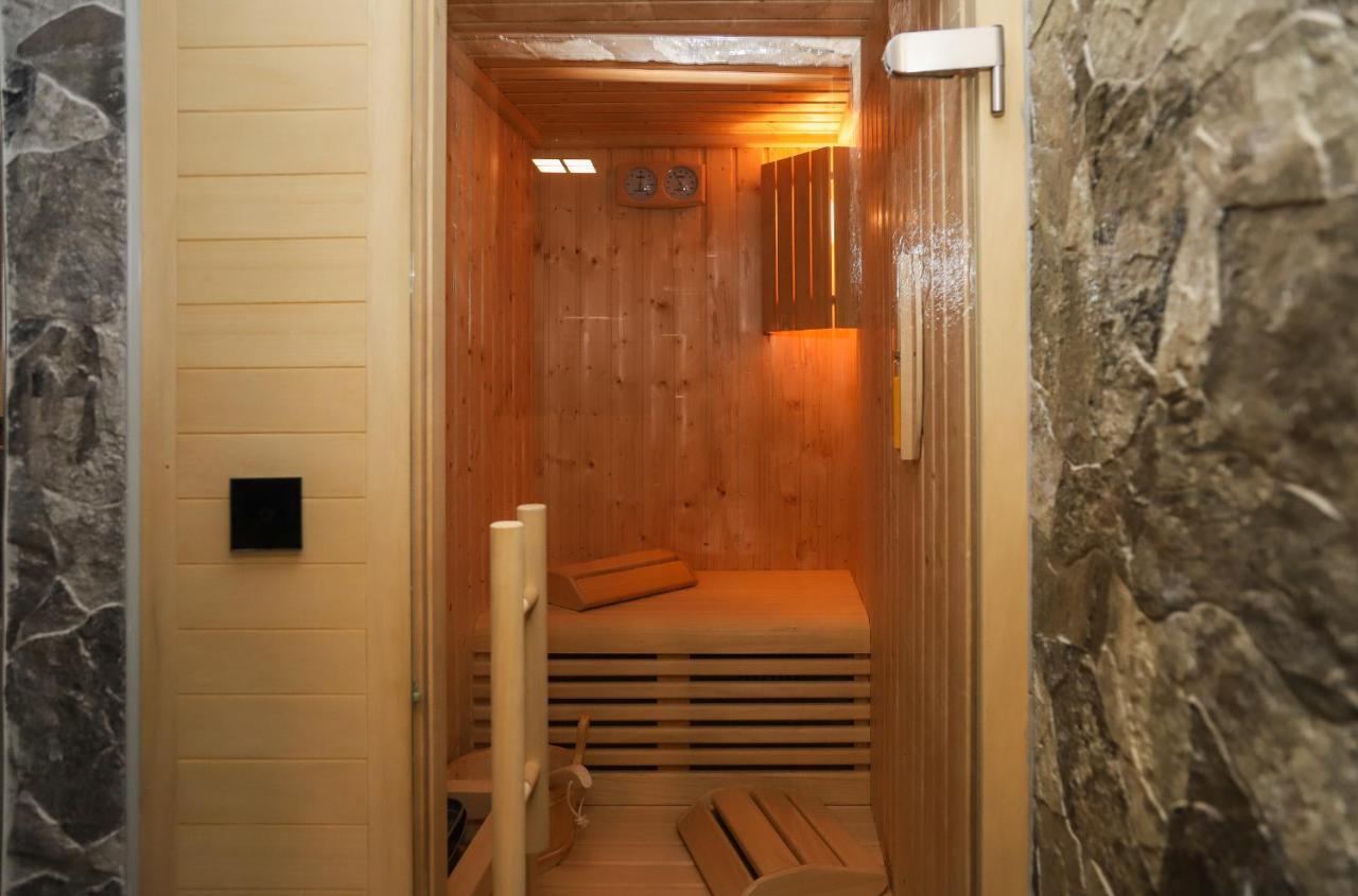 Hotel Zrinski Копривниця Екстер'єр фото